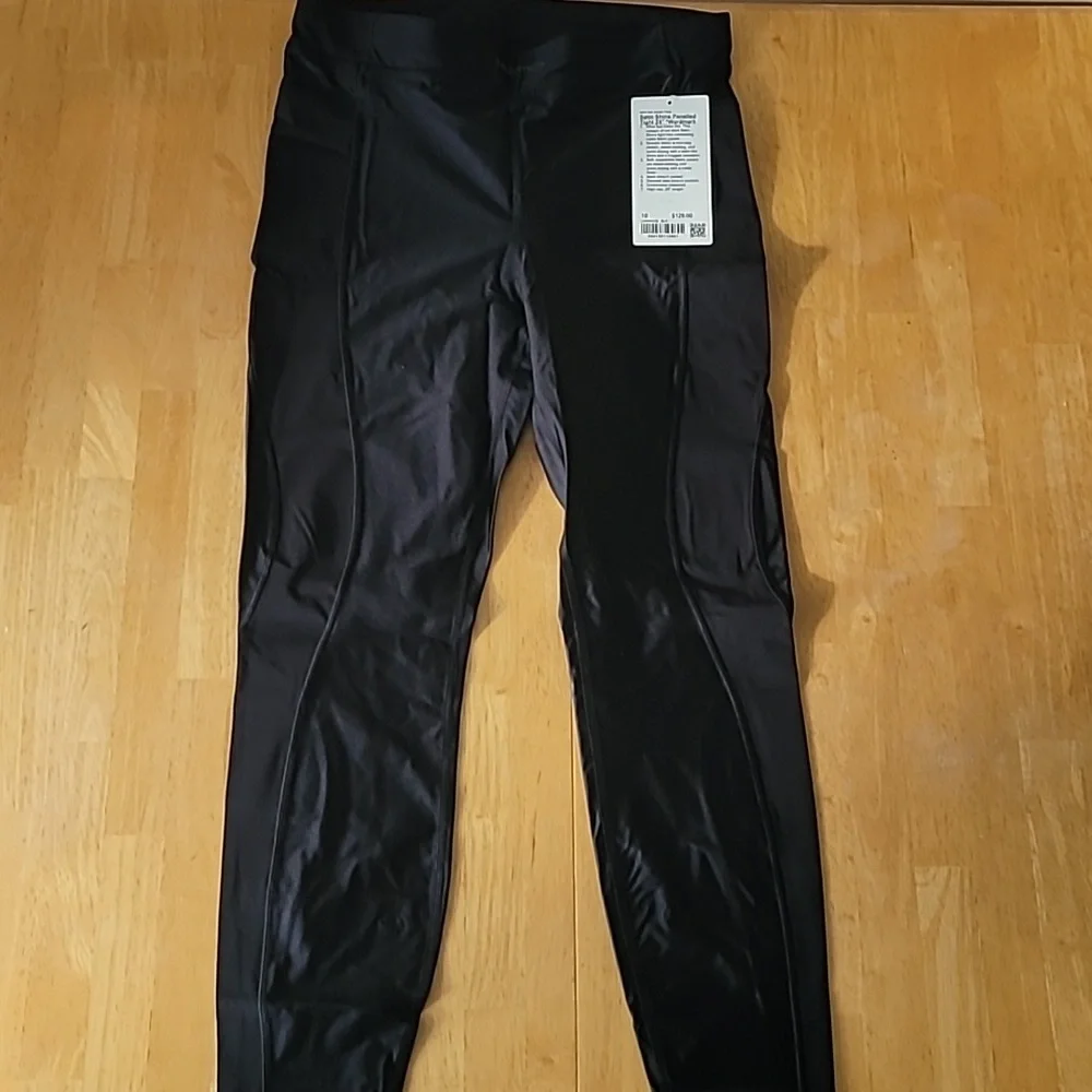 Lululemon Satin Shine Panelled High-Rise Tight 25